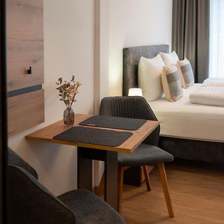 Das Windsheim Appartements By Vital Hotel 1 Und 2 Zimmer Appartements Bad Windsheim Esterno foto